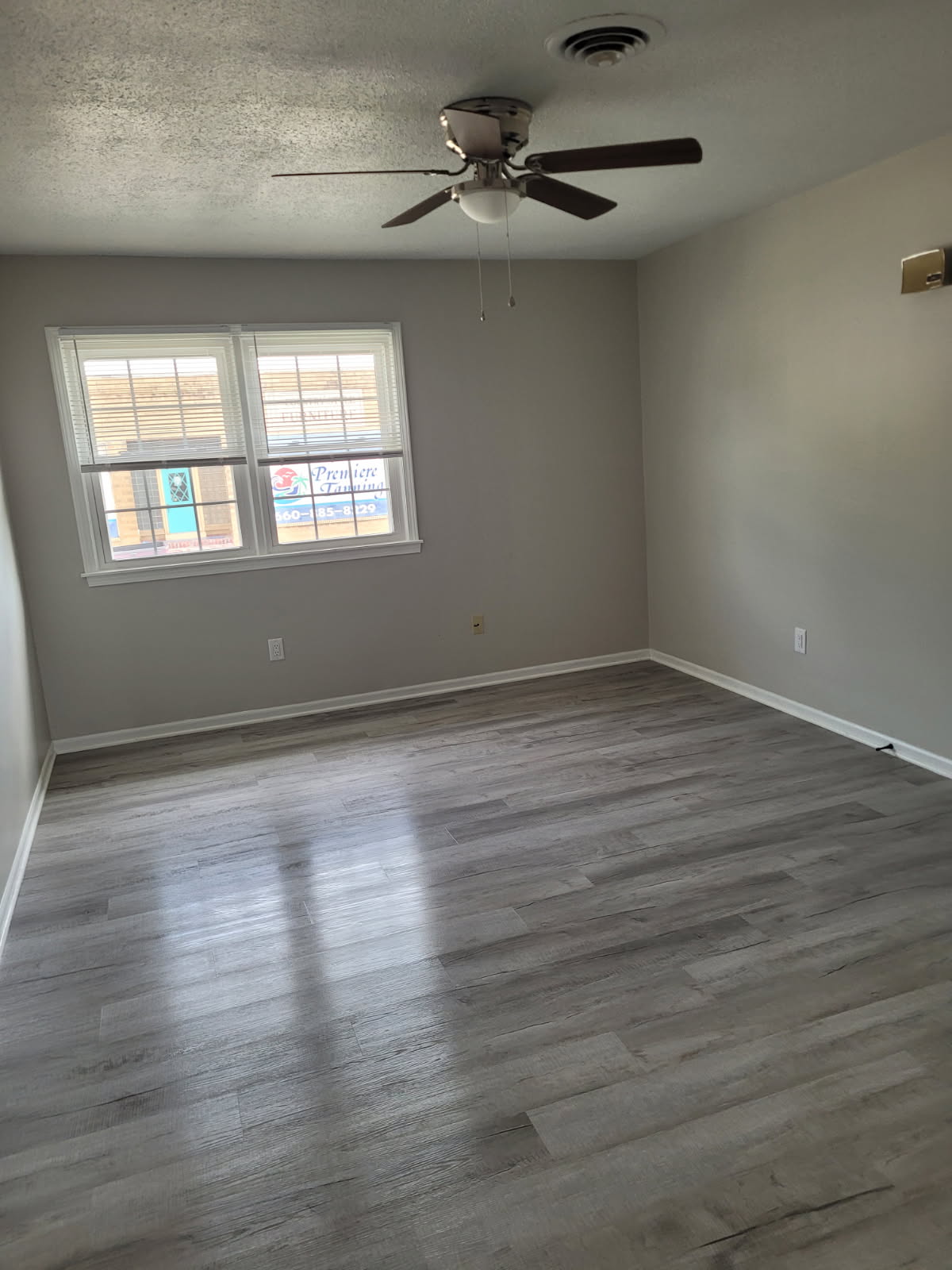 139 Washington St Apt 5 Rehab pics oct 2025 6.jpg